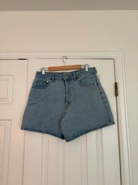 Everlane The A-Line Denim Short